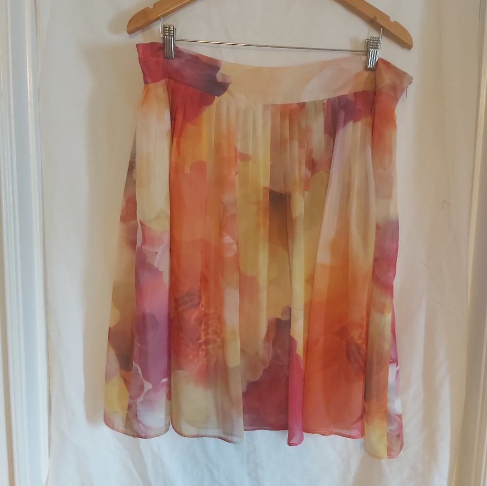 Liz Claiborne multi-colored skirt - Picture 1 of 6